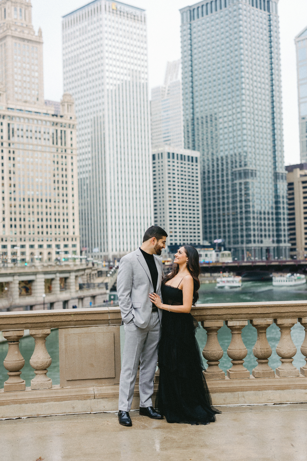 Downtown Chicago Engagement Photo at the Wrigley Building