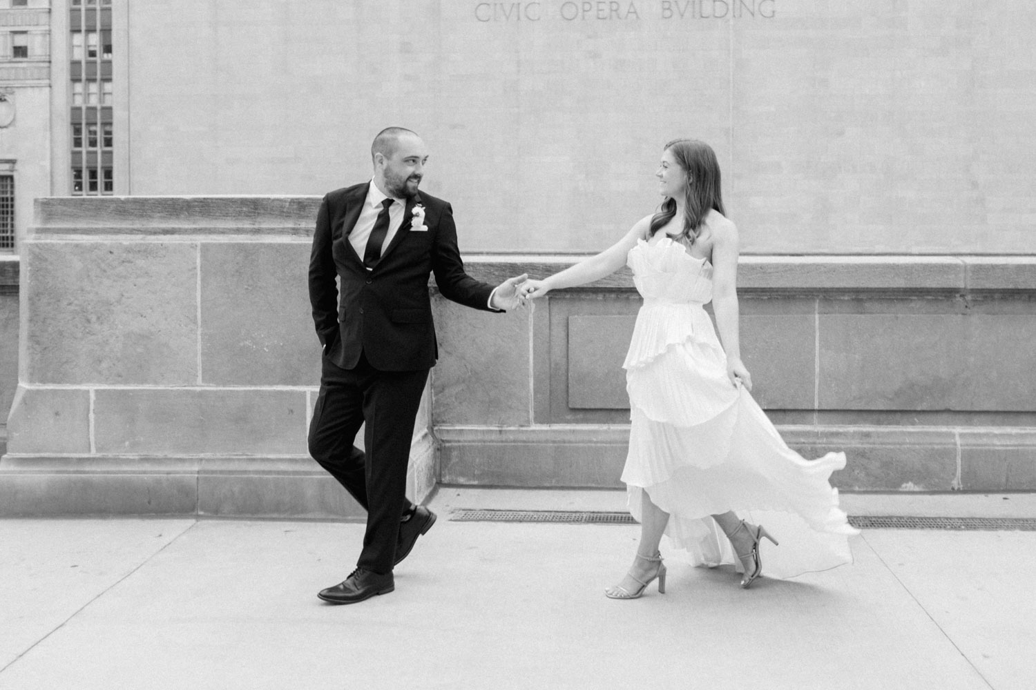 A classic black and white wedding photo in Chicago