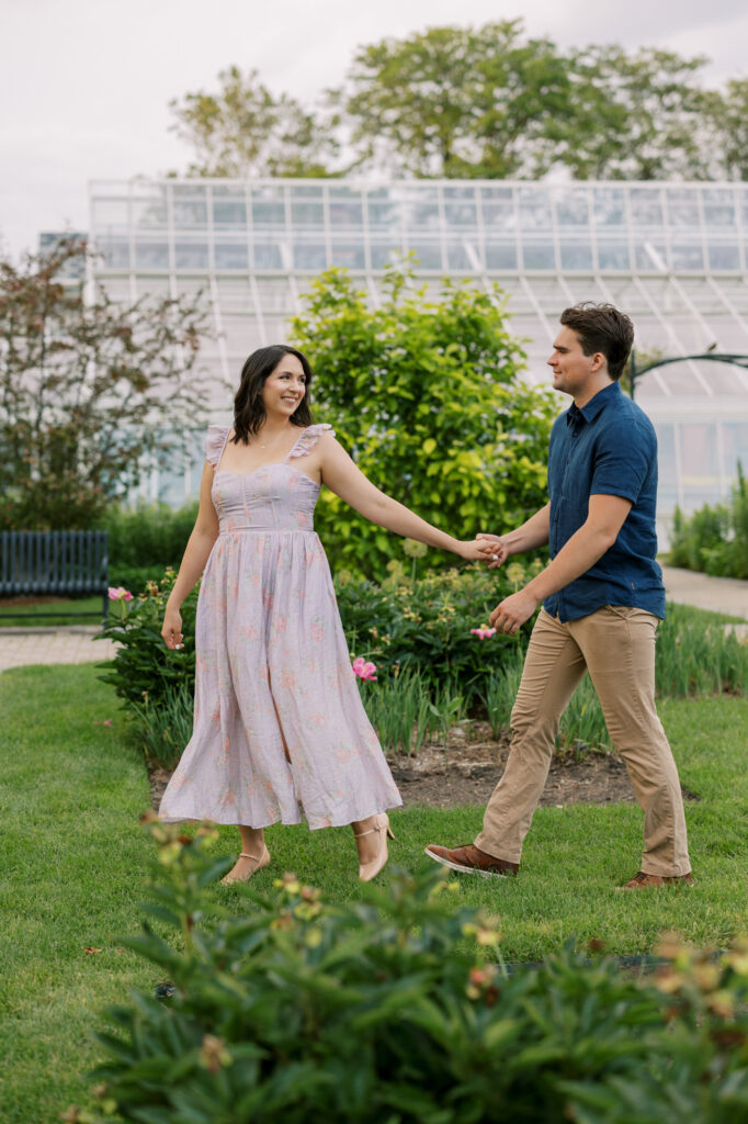 A beautiful engagement session in Elmhurst, Illinois