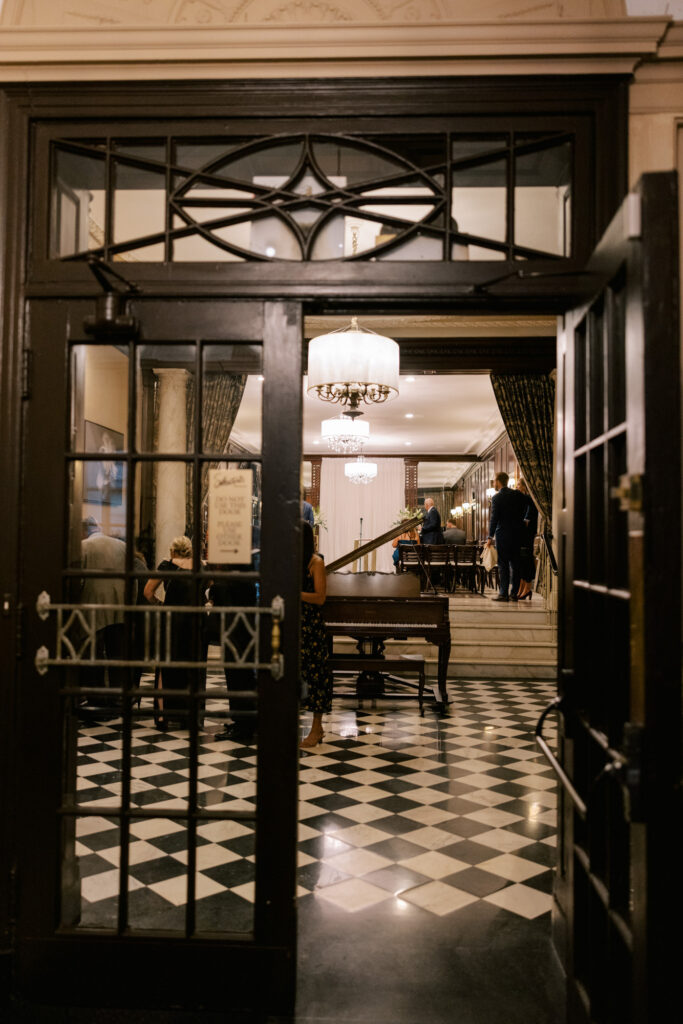 Salvatore’s Chicago Entryway And Reception Space