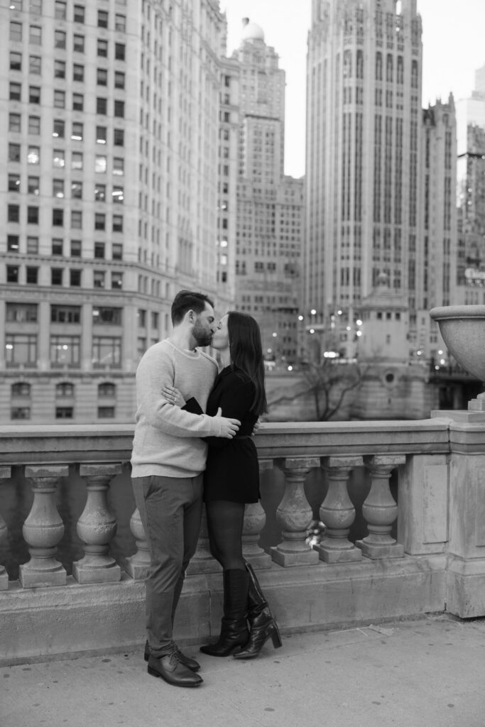 Black And White Engagement Photo Couple By Chicago Architecture